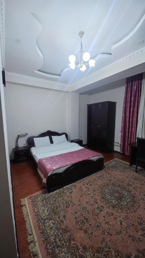 Bishkek Villa Hotel Екстер'єр фото