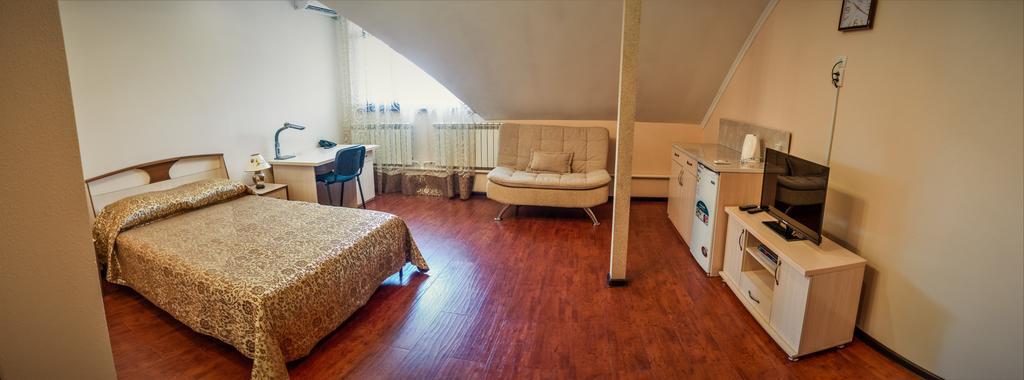 Bishkek Villa Hotel Екстер'єр фото